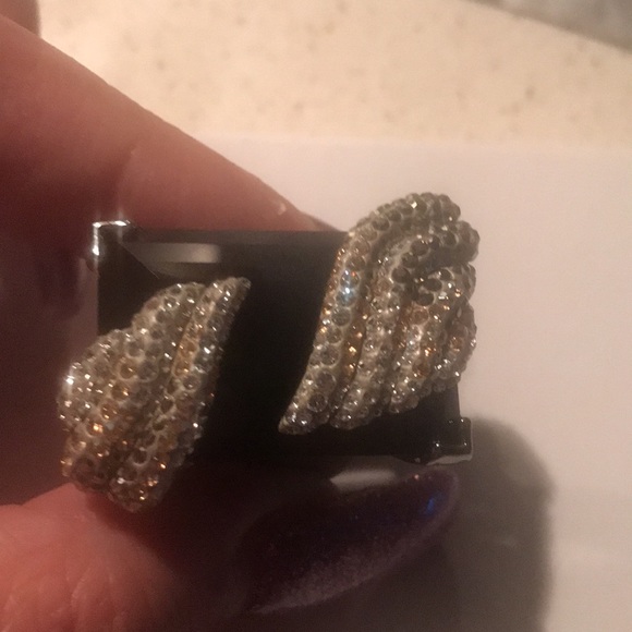 Authentic Swarovski Black Wings cocktail Ring XL Ring s52 - Picture 7 of 8